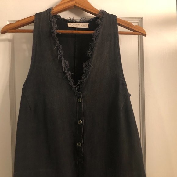 Hackwith Design House Cropped Jumpsuit w/ removable belt - Picture 2 of 10